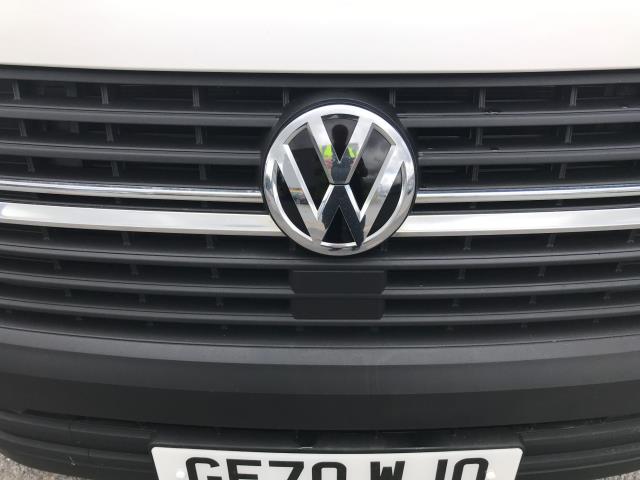 2020 Volkswagen Transporter T28 SWB STARTLINE 110PS BUSINESS  AIR CON  EURO 6 (GF70WJO) Image 41