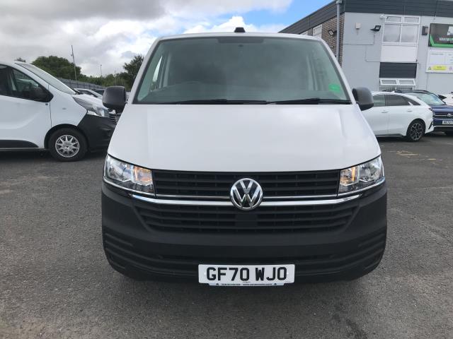 2020 Volkswagen Transporter T28 SWB STARTLINE 110PS BUSINESS  AIR CON  EURO 6 (GF70WJO) Image 24