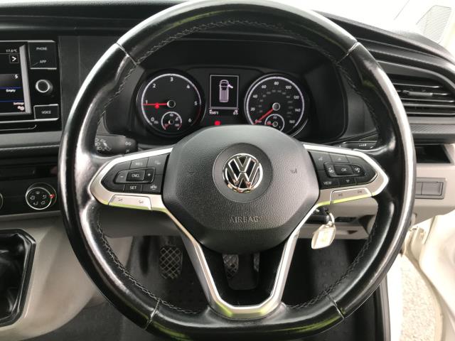 2020 Volkswagen Transporter T28 SWB STARTLINE 110PS BUSINESS  AIR CON  EURO 6 (GF70WJO) Image 17