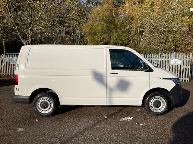 2020 Volkswagen Transporter 2.0 Tdi 110 Startline Business Van (GF70XSP) Image 15