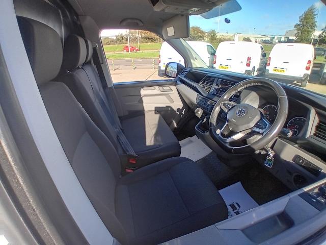 2020 Volkswagen Transporter 2.0 Tdi 110 Startline Business Van (GF70ZRK) Image 32