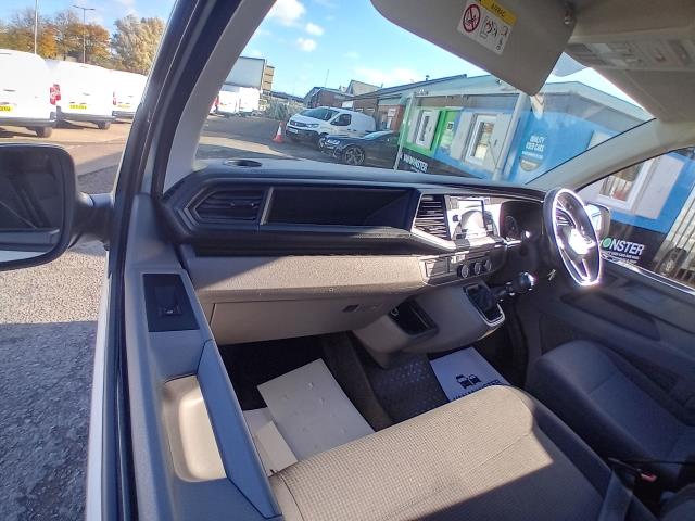 2020 Volkswagen Transporter 2.0 Tdi 110 Startline Business Van (GF70ZRK) Image 33