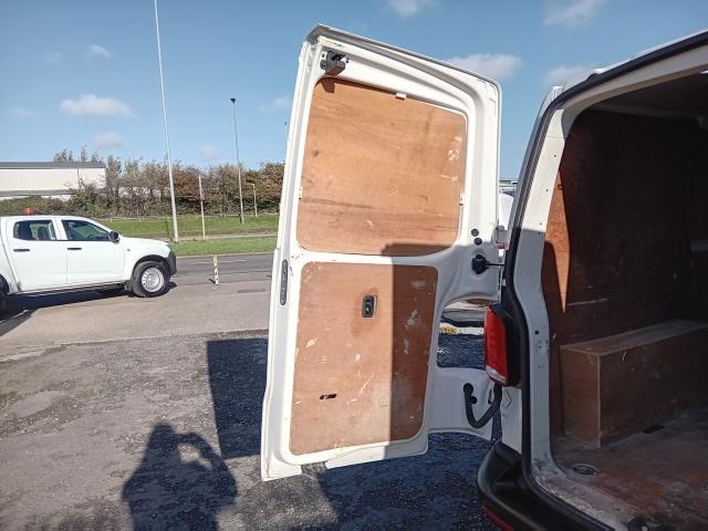 2020 Volkswagen Transporter 2.0 Tdi 110 Startline Business Van (GF70ZRK) Image 19