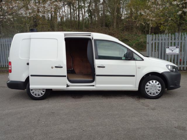 2017 Volkswagen Caddy Maxi 1.6 Tdi 102Ps Startline Van (GJ17FRD) Image 12
