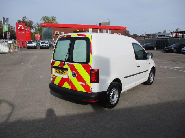 2018 Volkswagen Caddy C20 2.0 102PS BLUEMOTION TECH STARTLINE EURO 6 (GJ18GBY) Image 3