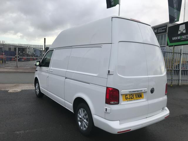 2021 Volkswagen Transporter T30 LWB HIGHLINE 110PS HIGH ROOF EURO 6 (GJ21VMM) Image 5