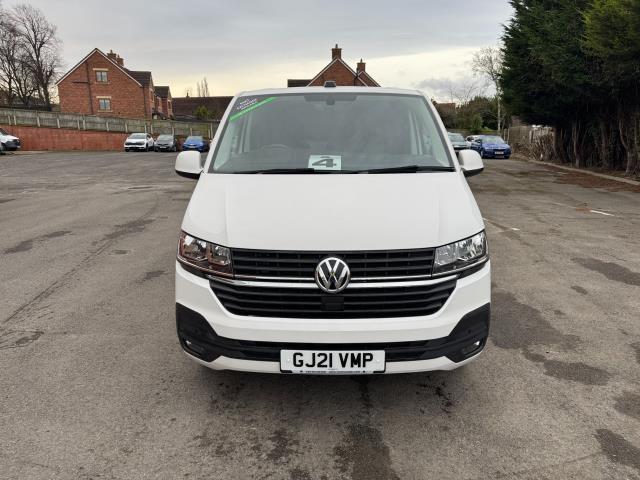 2021 Volkswagen Transporter 2.0 TDI 110 Highline Van (GJ21VMP) Image 3