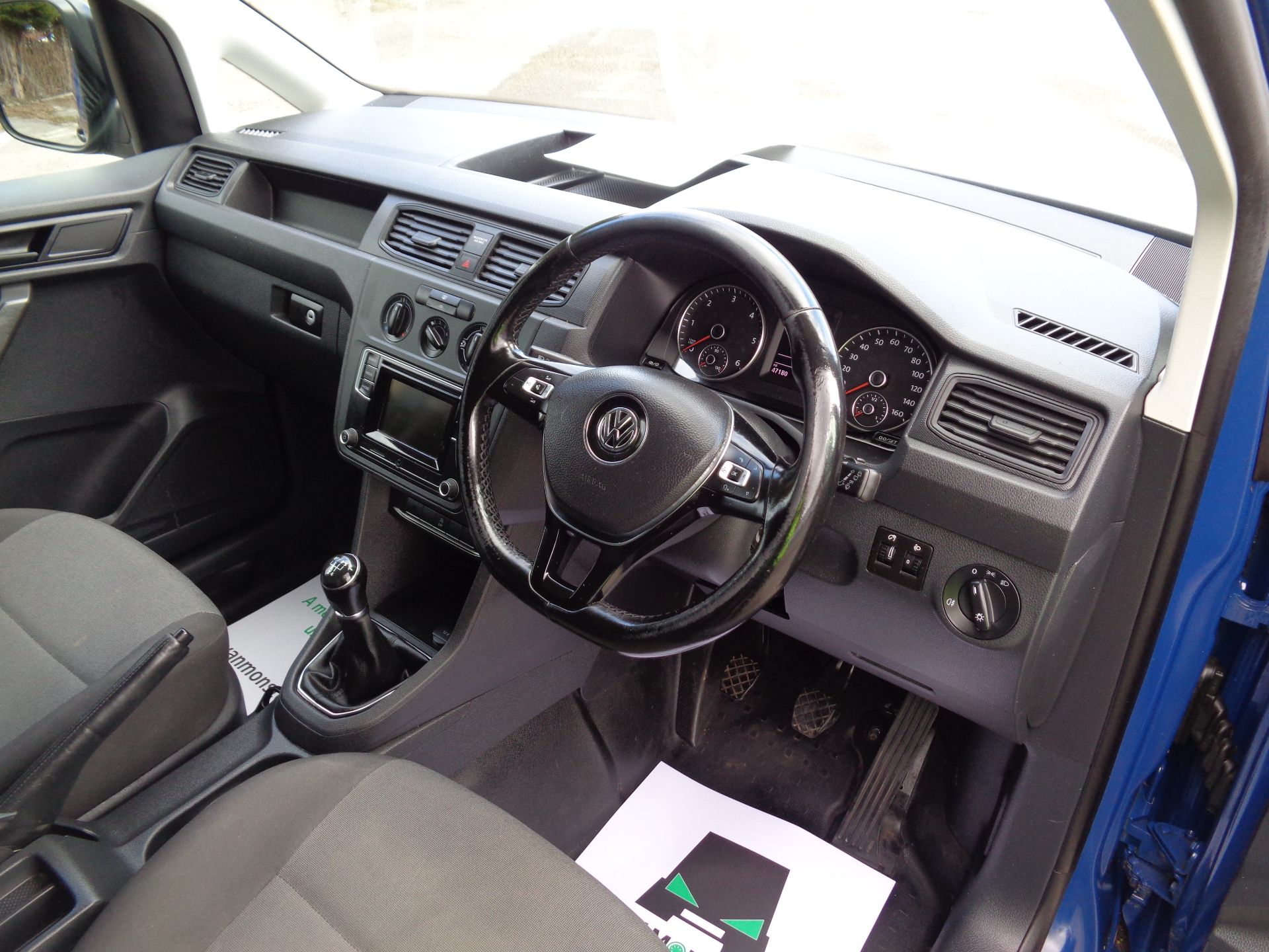 2017 Volkswagen Caddy  2.0 Tdi Bluemotion Tech 102Ps Startline Van Euro 6 *70 MPH RESTRICTED* (GJ67CXN) Image 11