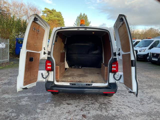 2019 Volkswagen Transporter 2.0 Tdi Bmt 102 Startline Van Euro 6 (GJ69BFP) Image 12