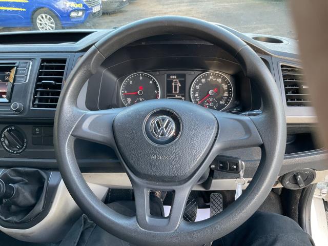 2019 Volkswagen Transporter 2.0 Tdi Bmt 102 Startline Van Euro 6 (GJ69BFP) Image 16