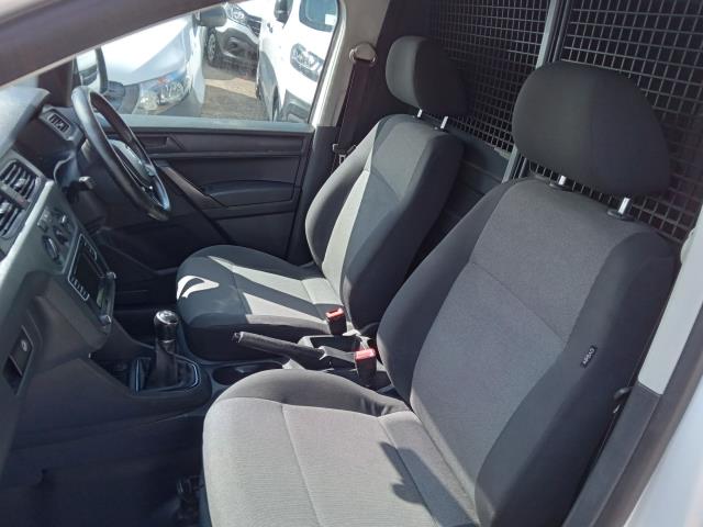 2019 Volkswagen Caddy 2.0 Tdi Bluemotion Tech 102Ps Startline Van (GJ69EVL) Image 16