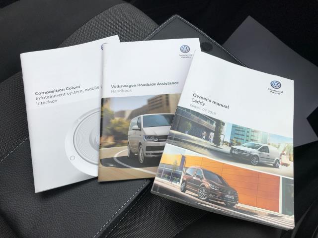 2019 Volkswagen Caddy Maxi C20 2.0TDI BLUEMOTION TECH 102PS STARTLINE EURO 6 (GJ69ODH) Image 29