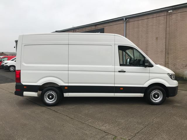 2019 Volkswagen Crafter CR35 MWB 2.0TDI 140PS HIGH ROOF STARTLINE EURO 6  (GJ69YGD) Image 6