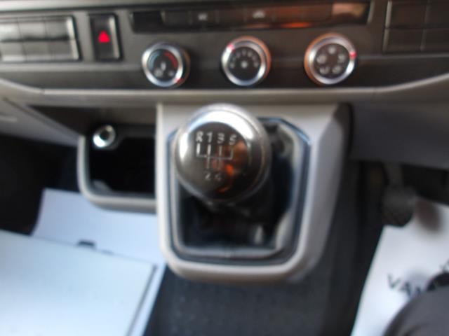 2020 Volkswagen Transporter 2.0 Tdi 110 Startline Business Van (GJ70CKO) Image 30