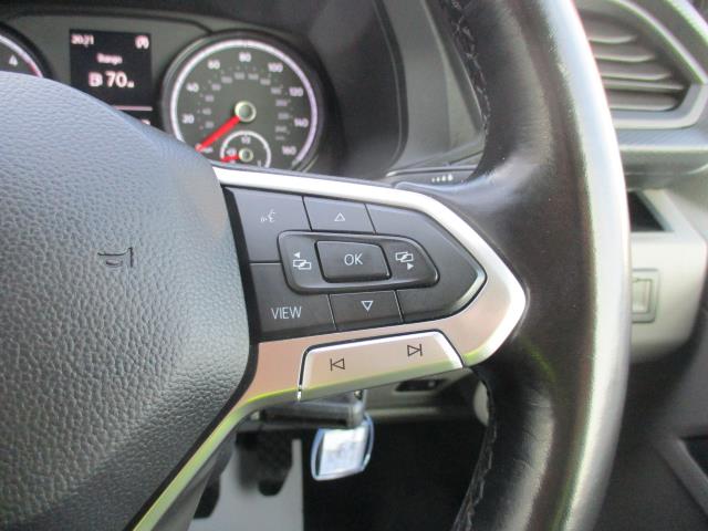 2020 Volkswagen Transporter 2.0 Tdi 150 Highline Van (GJ70YFN) Image 21