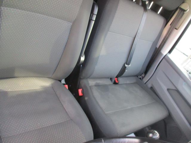 2020 Volkswagen Transporter 2.0 Tdi 150 Highline Van (GJ70YFN) Image 13