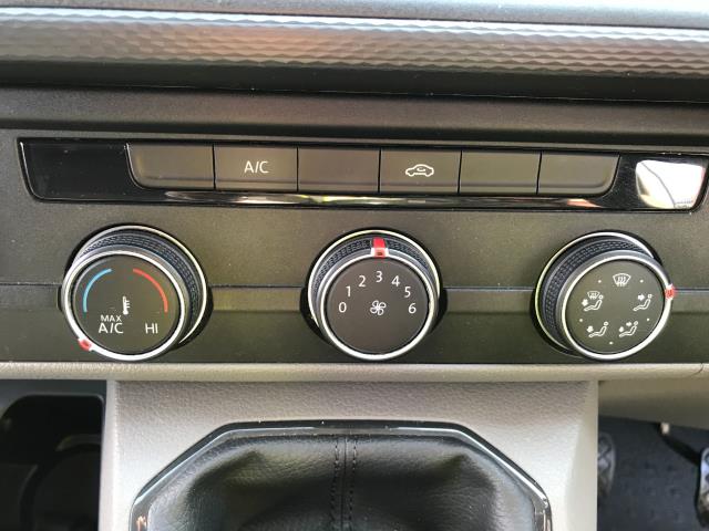 2021 Volkswagen Transporter T28 SWB STARTLINE 110PS BUSINESS  AIR CON  EURO 6 (GJ71FFS) Image 32