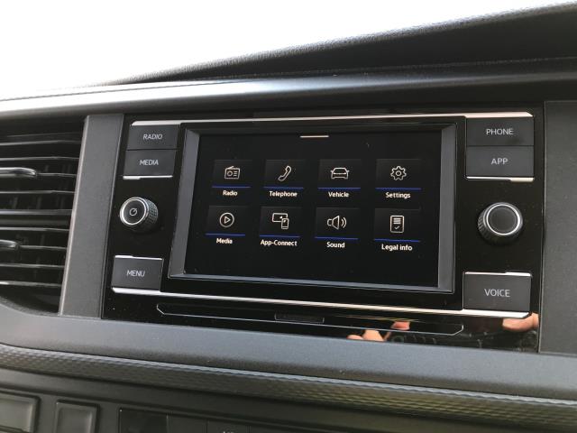 2021 Volkswagen Transporter T28 SWB STARTLINE 110PS BUSINESS  AIR CON  EURO 6 (GJ71FFS) Image 33