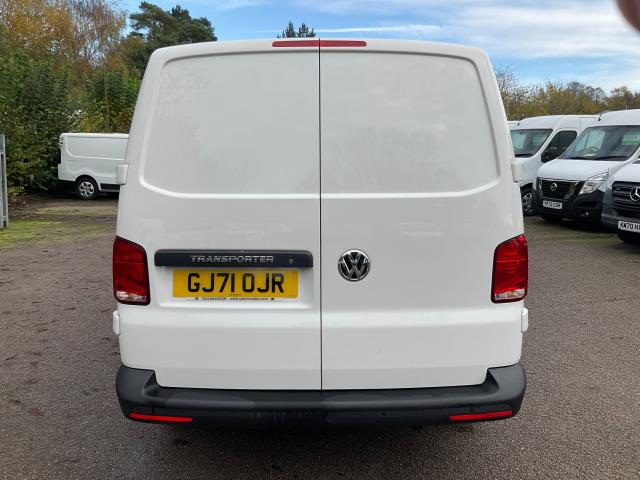 2021 Volkswagen Transporter T28 2.0 Tdi 110 Startline Business Van (GJ71OJR) Image 11