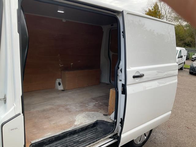 2021 Volkswagen Transporter T28 2.0 Tdi 110 Startline Business Van (GJ71OJR) Image 8