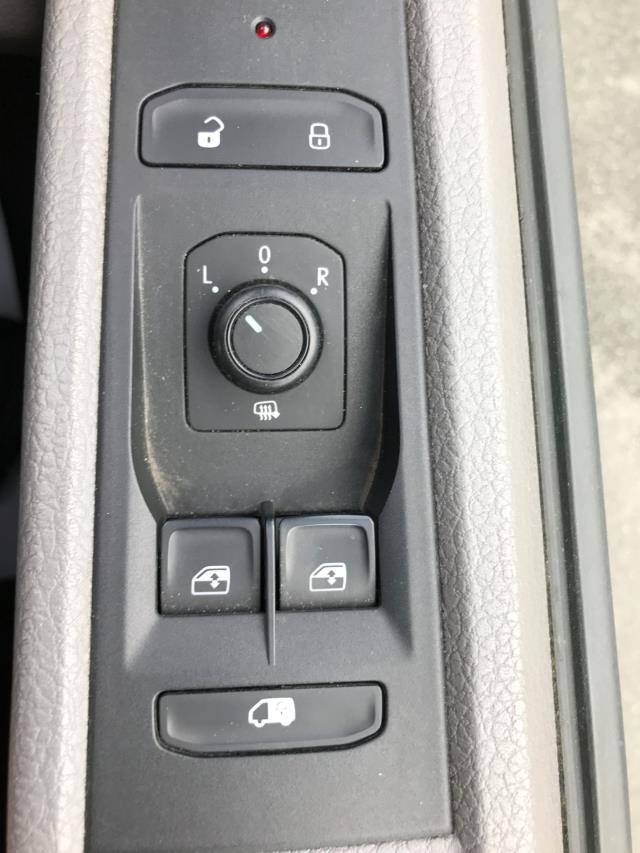 2021 Volkswagen Transporter 2.0 Tdi 110 Startline Business Van (GJ71RVF) Image 27