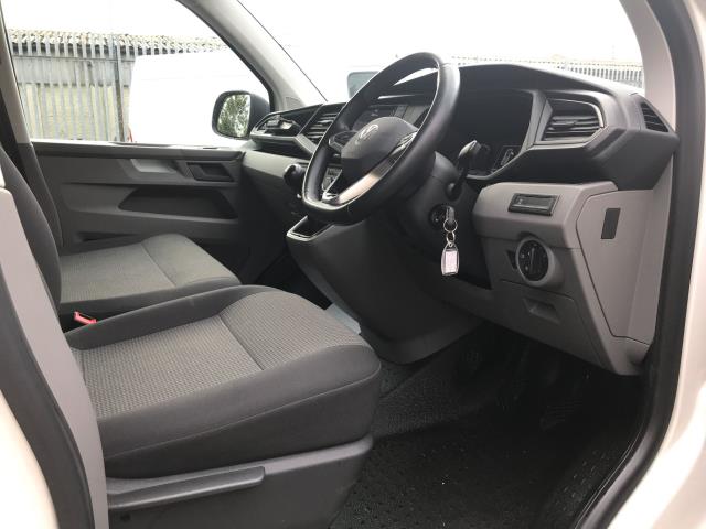 2021 Volkswagen Transporter T28 SWB STARTLINE 110PS BUSINESS  AIR CON  EURO 6 (GJ71UPK) Image 21