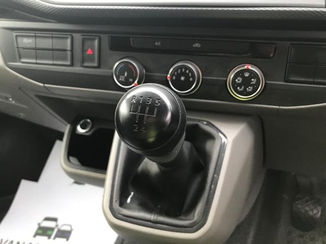 2021 Volkswagen Transporter T28 SWB STARTLINE 110PS BUSINESS  AIR CON  EURO 6 (GJ71UPK) Image 16