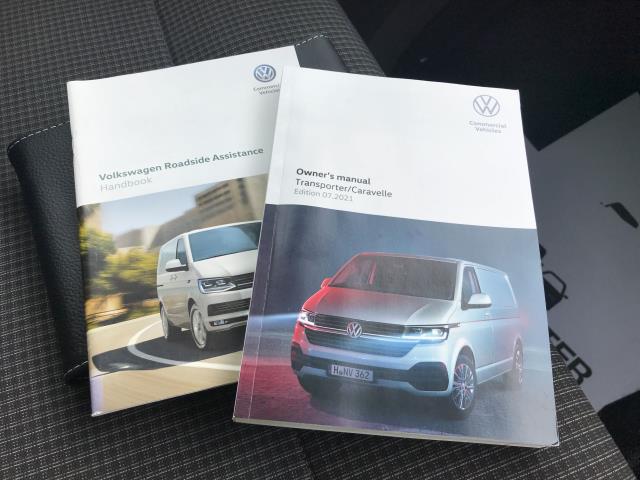 2021 Volkswagen Transporter T28 SWB STARTLINE 110PS BUSINESS  AIR CON  EURO 6 (GJ71UPK) Image 29