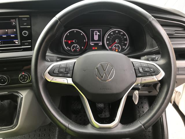 2021 Volkswagen Transporter T28 SWB STARTLINE 110PS BUSINESS  AIR CON  EURO 6 (GJ71UPK) Image 17