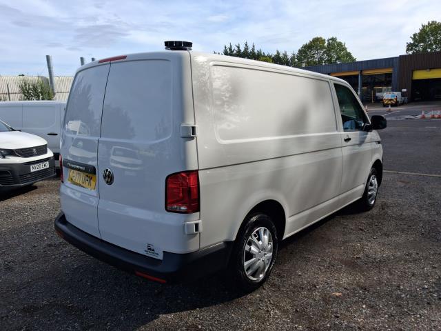 2021 Volkswagen Transporter T28 SWB STARTLINE 110PS BUSINESS  AIR CON  EURO 6 (GJ71UPK) Image 12
