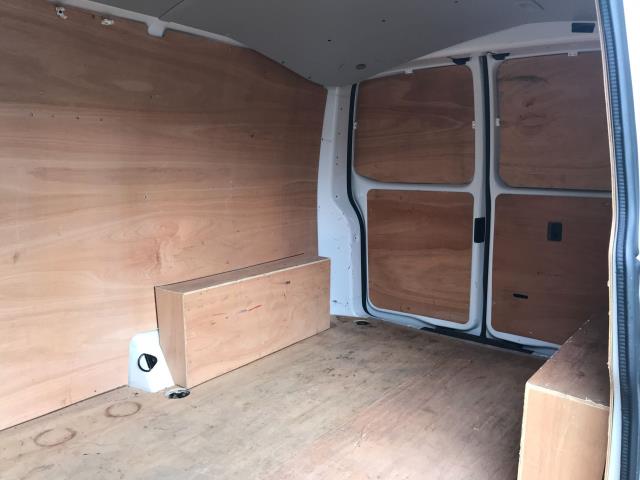 2021 Volkswagen Transporter T28 SWB STARTLINE 110PS BUSINESS  AIR CON  EURO 6 (GJ71UPK) Image 12
