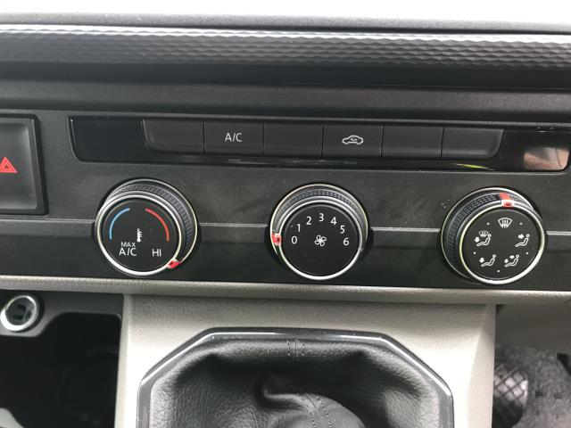 2021 Volkswagen Transporter T28 SWB STARTLINE 110PS BUSINESS  AIR CON  EURO 6 (GJ71UPK) Image 32