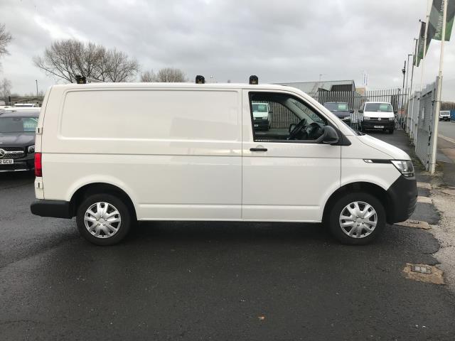 2021 Volkswagen Transporter T28 SWB STARTLINE 110PS BUSINESS  AIR CON  EURO 6 (GJ71VCT) Image 6