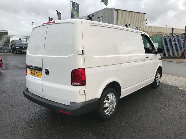 2021 Volkswagen Transporter T28 SWB STARTLINE 110PS BUSINESS  AIR CON  EURO 6 (GJ71VCT) Image 4