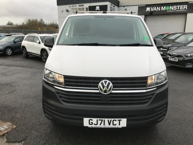 2021 Volkswagen Transporter T28 SWB STARTLINE 110PS BUSINESS  AIR CON  EURO 6 (GJ71VCT) Image 24