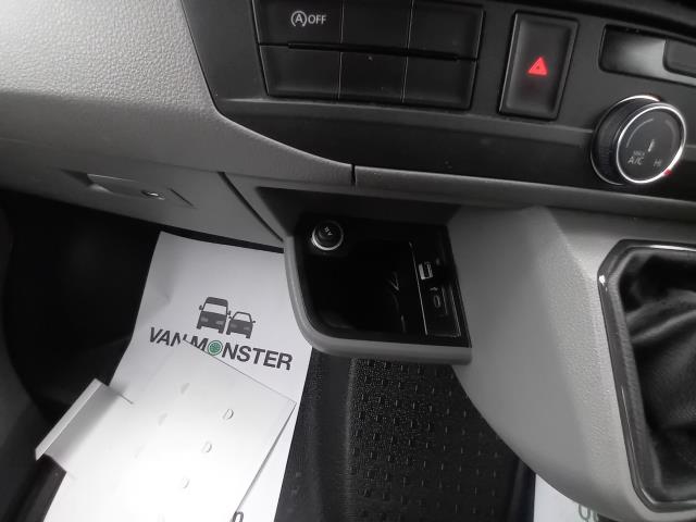 2021 Volkswagen Transporter 2.0 Tdi 110 Startline Business Van (GJ71VTU) Image 32