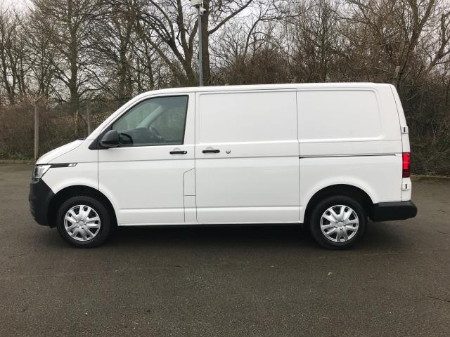 2021 Volkswagen Transporter 2.0 Tdi 110 Startline Business Van (GJ71WGE) Image 3