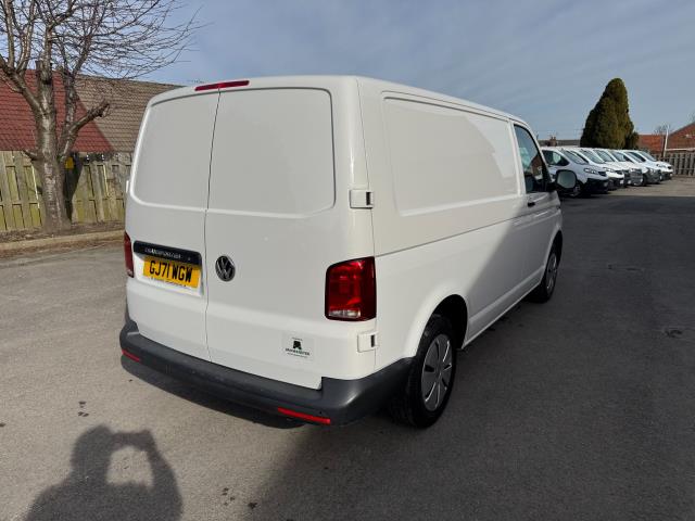 2021 Volkswagen Transporter 2.0 Tdi 110 Startline Business Van EURO 6 (GJ71WGW) Image 9