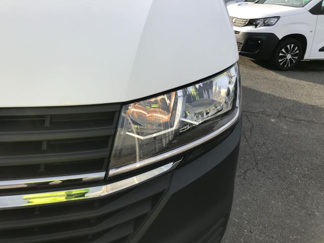 2021 Volkswagen Transporter T28 SWB STARTLINE 110PS BUSINESS  AIR CON  EURO 6 (GJ71XWS) Image 41