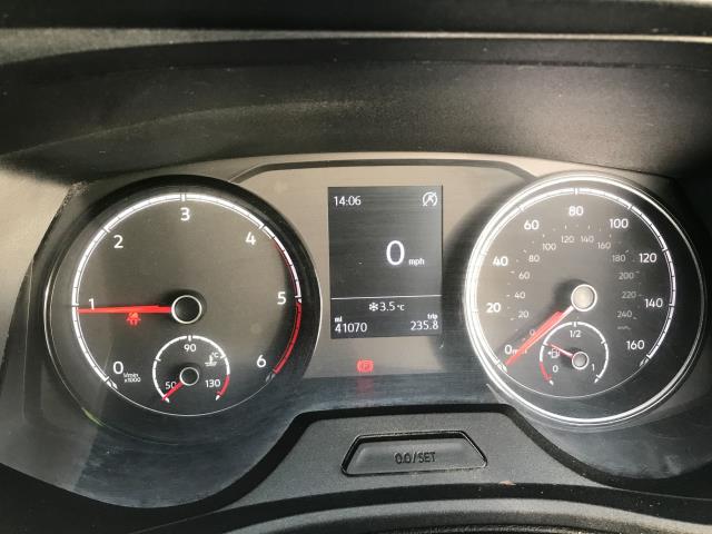 2021 Volkswagen Transporter T28 SWB STARTLINE 110PS BUSINESS  AIR CON  EURO 6 (GJ71XWS) Image 18