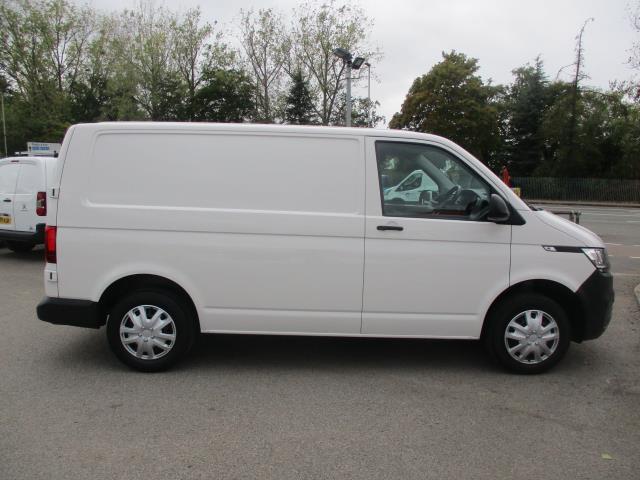 2021 Volkswagen Transporter 2.0 Tdi 110 Startline Business Van (GJ71XWT) Image 3