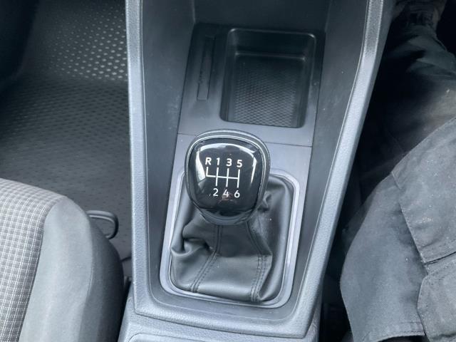 2022 Volkswagen Caddy 2.0 Tdi 102Ps Commerce Van [Business] (GK22LCU) Image 25