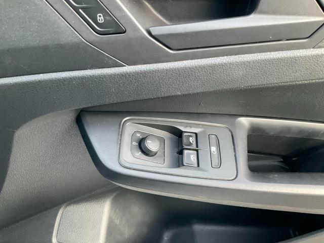 2022 Volkswagen Caddy 2.0 Tdi 102Ps Commerce Van [Business] (GK22LCU) Image 31