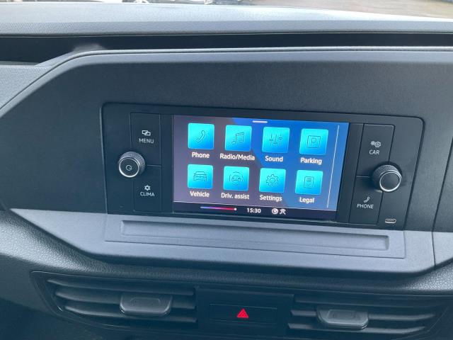 2022 Volkswagen Caddy 2.0 Tdi 102Ps Commerce Van [Business] (GK22LCU) Image 21