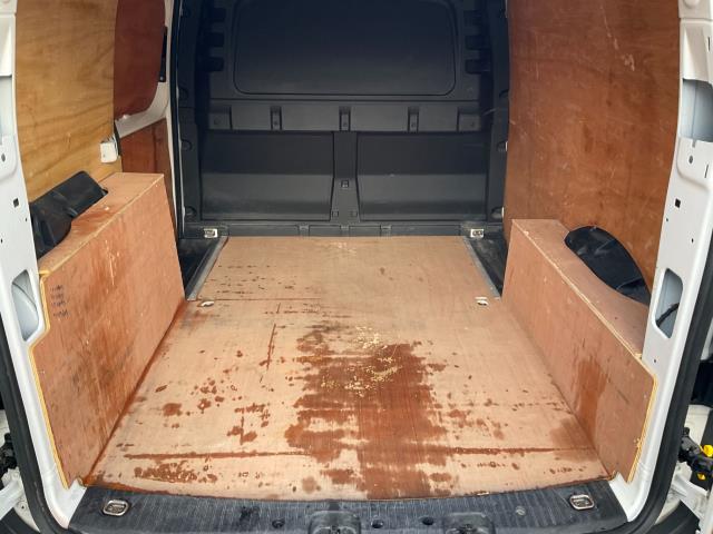 2022 Volkswagen Caddy 2.0 Tdi 102Ps Commerce Van [Business] (GK22LCU) Image 13