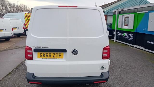 2019 Volkswagen Transporter 2.0 Tdi Bmt 102 Startline Van Euro 6 (GK69ZTF) Image 8