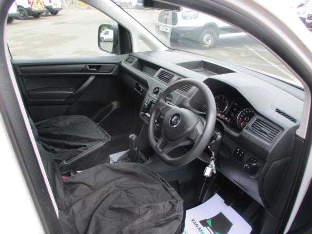 2016 Volkswagen Caddy  2.0 102PS BLUEMOTION TECH 102 STARTLINE EURO 6 (GL16BZH) Image 11