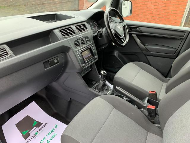 2018 Volkswagen Caddy 2.0 Tdi Bluemotion Tech 102Ps Startline Van (GL18LLD) Thumbnail 4