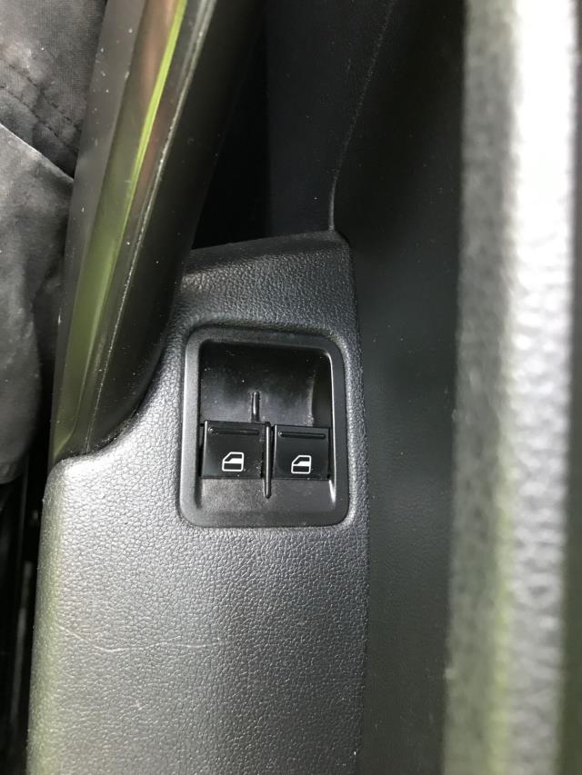 2019 Volkswagen Caddy 2.0 Tdi Bluemotion Tech 102Ps Startline Van (GL19OJW) Image 31