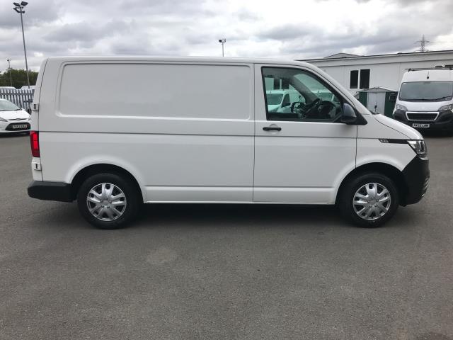 2022 Volkswagen Transporter 2.0 Tdi 110 Startline Business Van (GL22DXS) Image 12